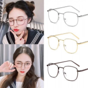5 Cách Lựa Chọn Kính Phù Hợp Cho Mặt Dài Chuẩn