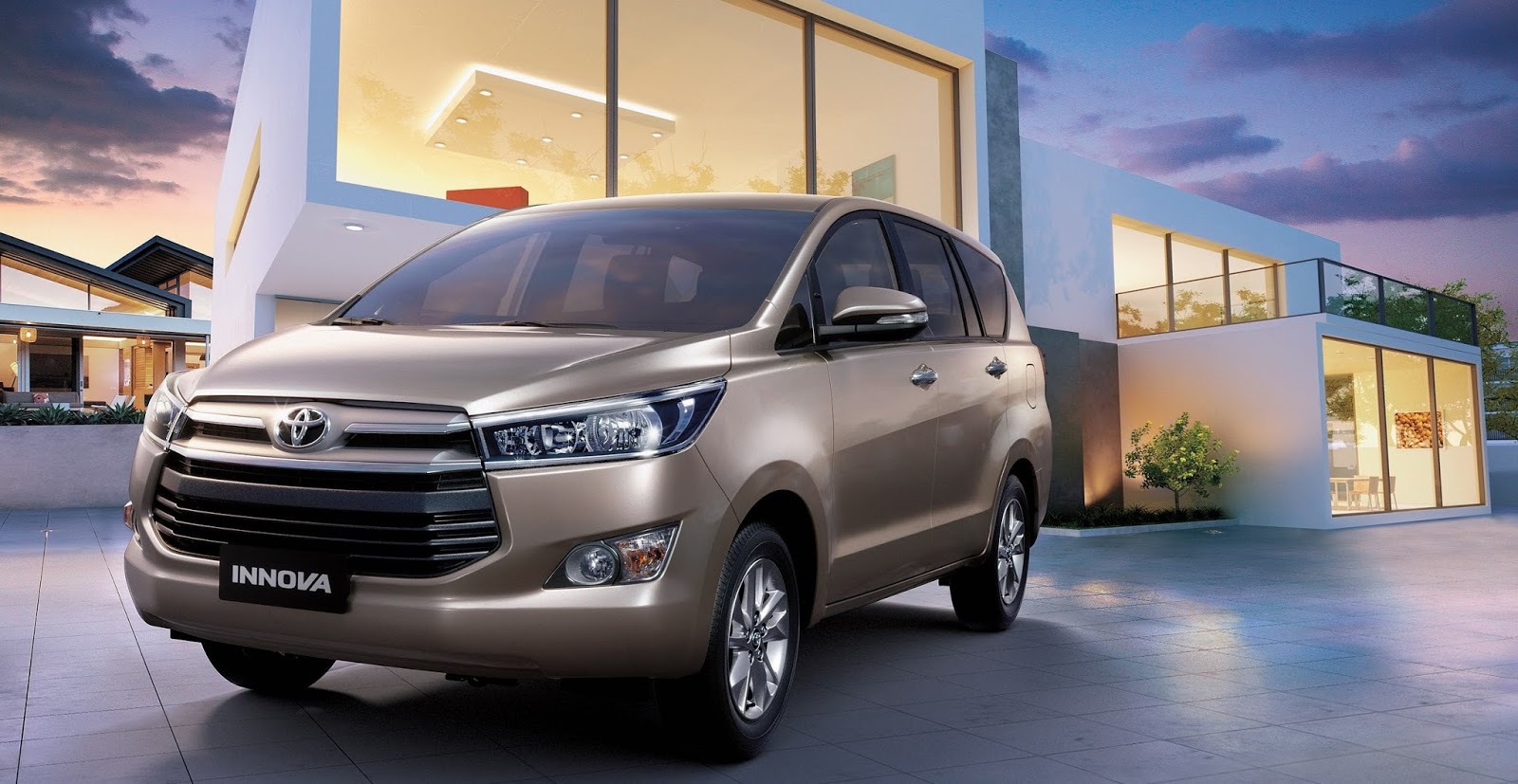 Toyota Innova 2017
