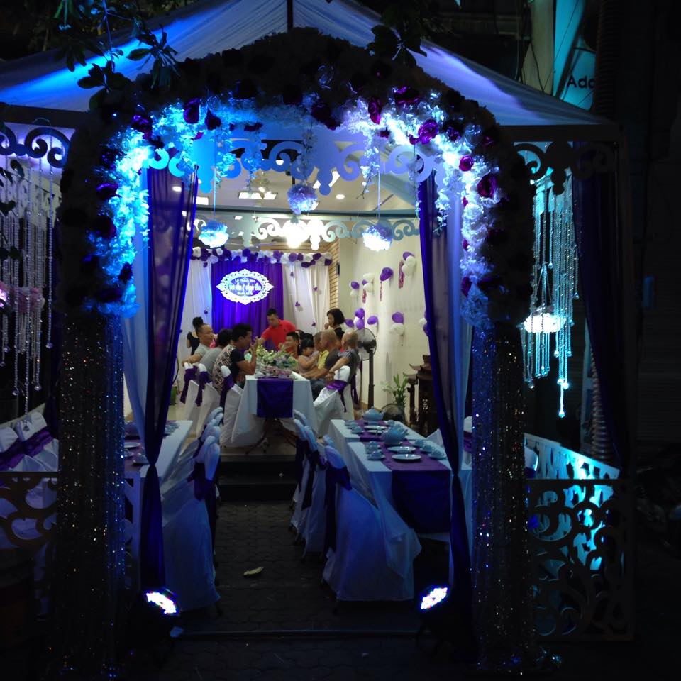 Nhà bạt- Voan tông Trắng Tím