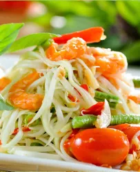 Salad cá Lăng kiểu Thái