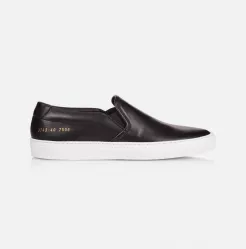 Sneakers trượt