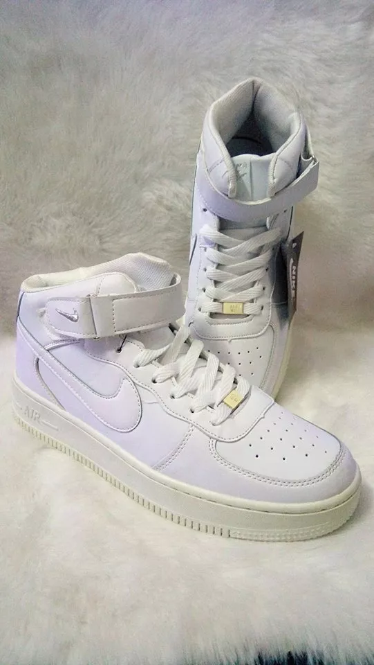 Giày Cổ Cao Nike Trắng Size 44
