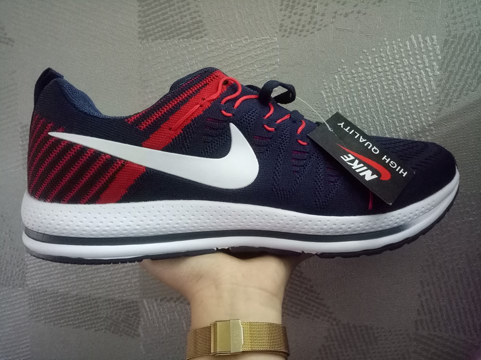 Giày Thời Trang Đen Đỏ Size 45
