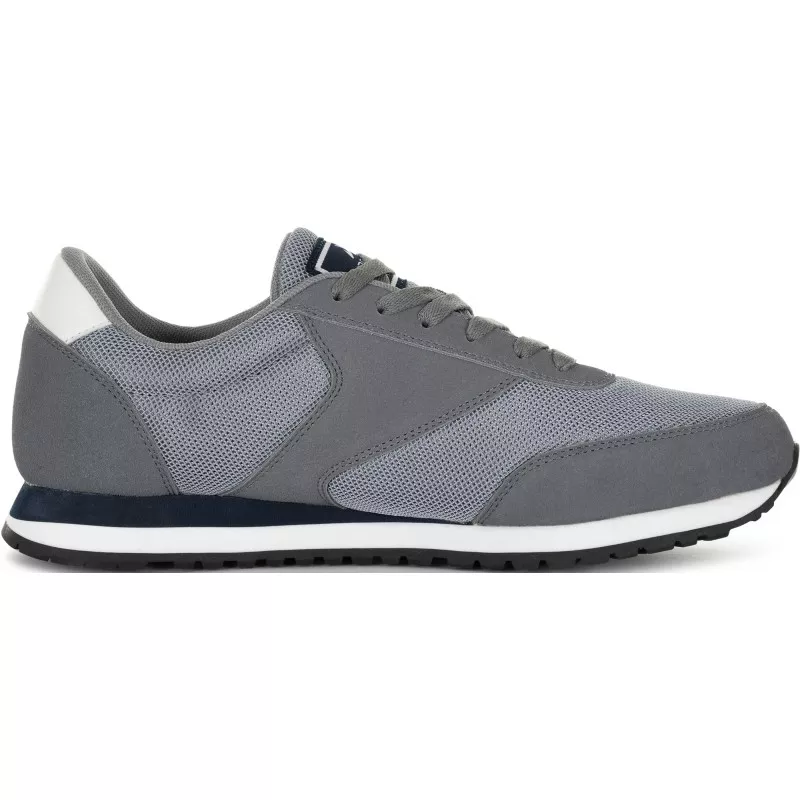 Giày thể thao size 48