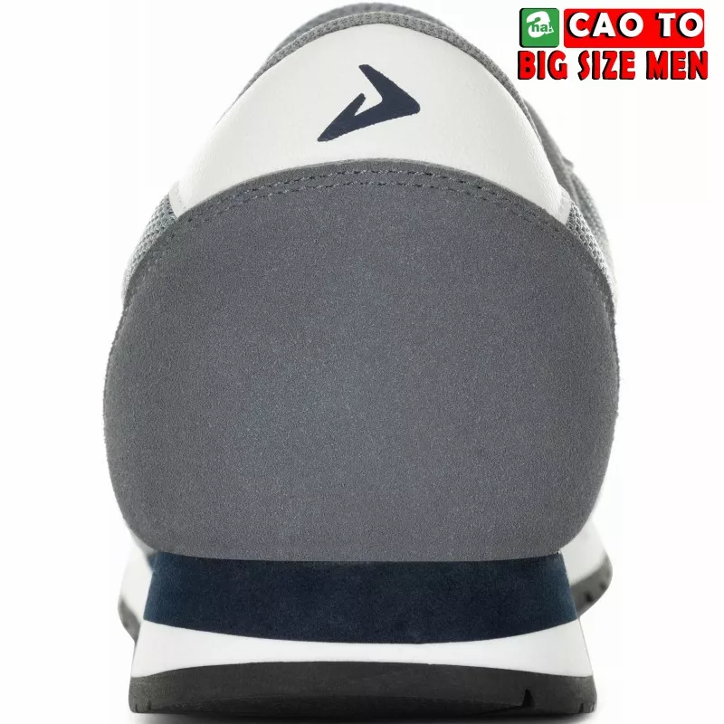 Giày thể thao size 49