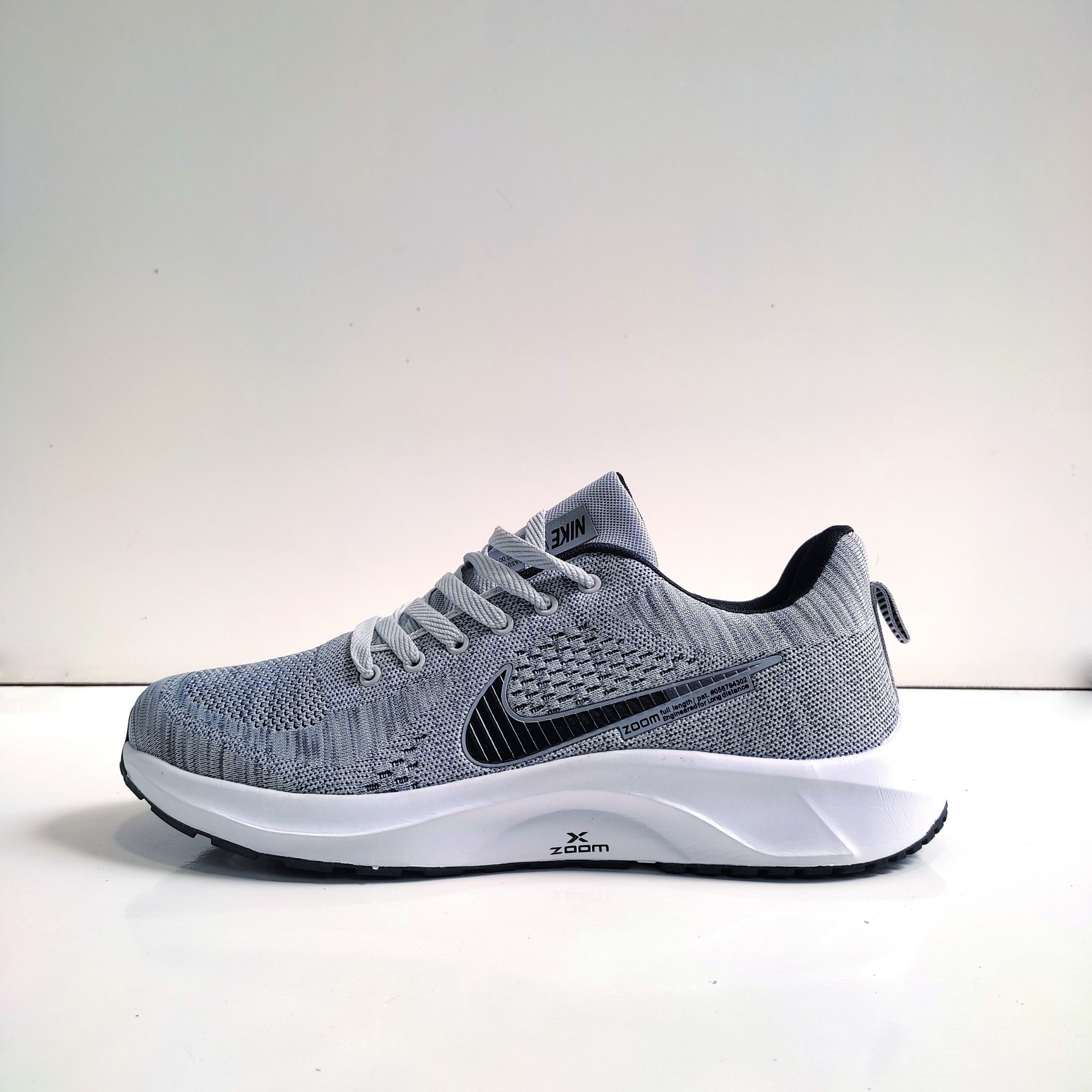 Giày Thể Thao Nike V31 Xám Big Size