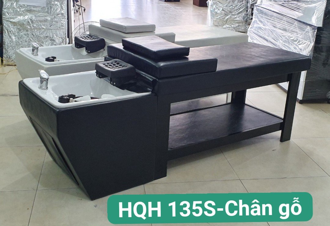 HQH 135S chân gỗ