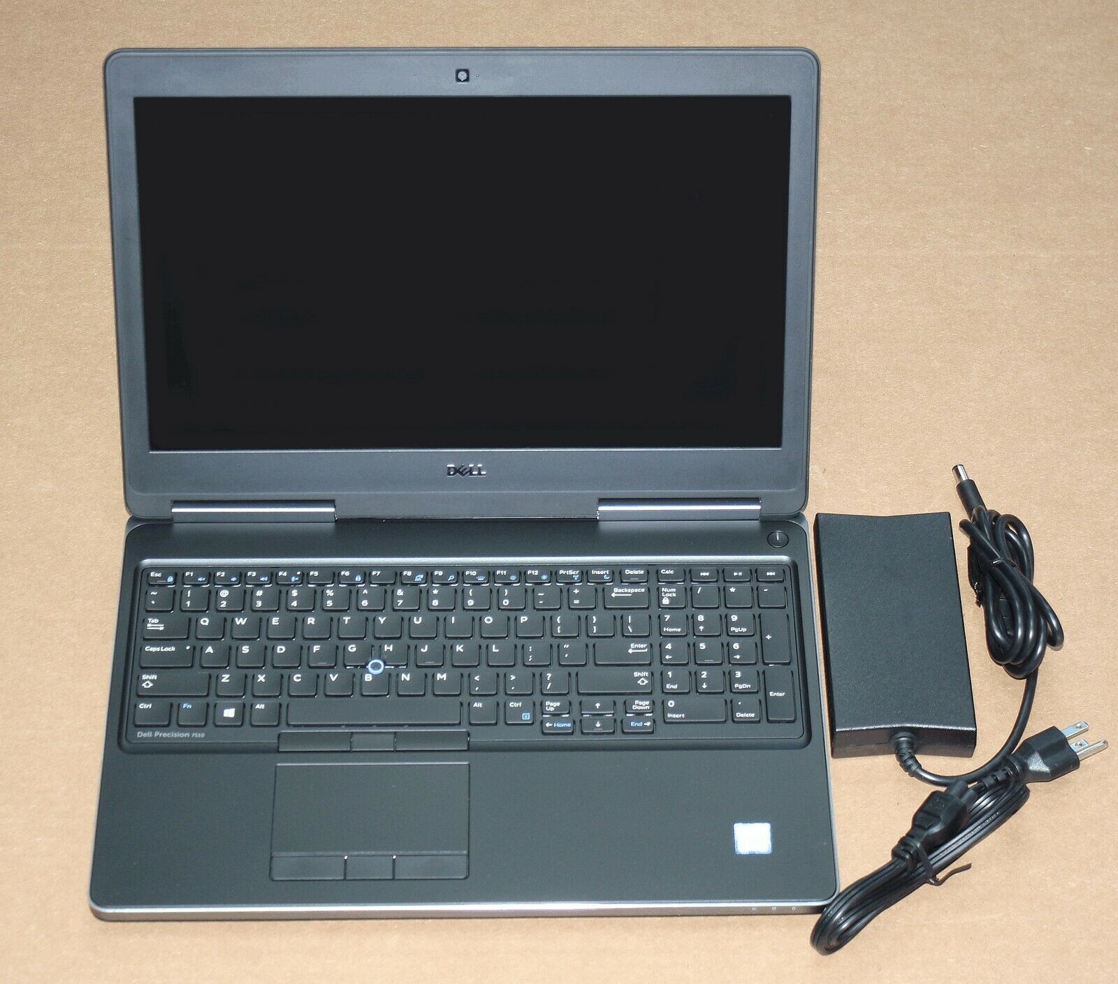 Dell 7510 - 1