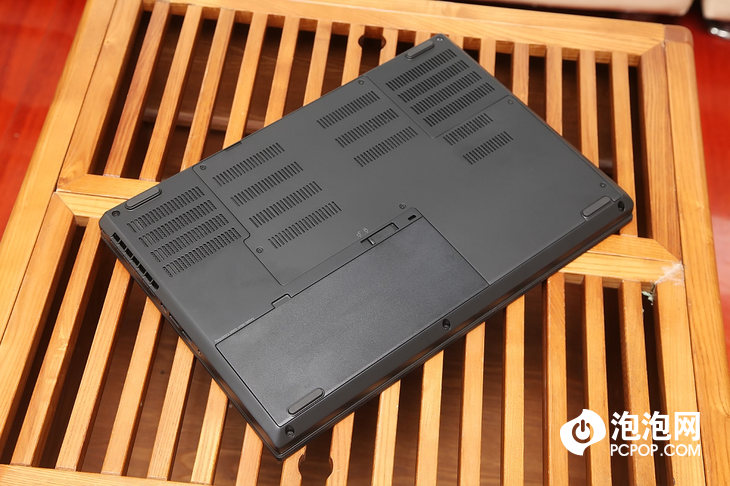 ThinkPad-P52-Review-2