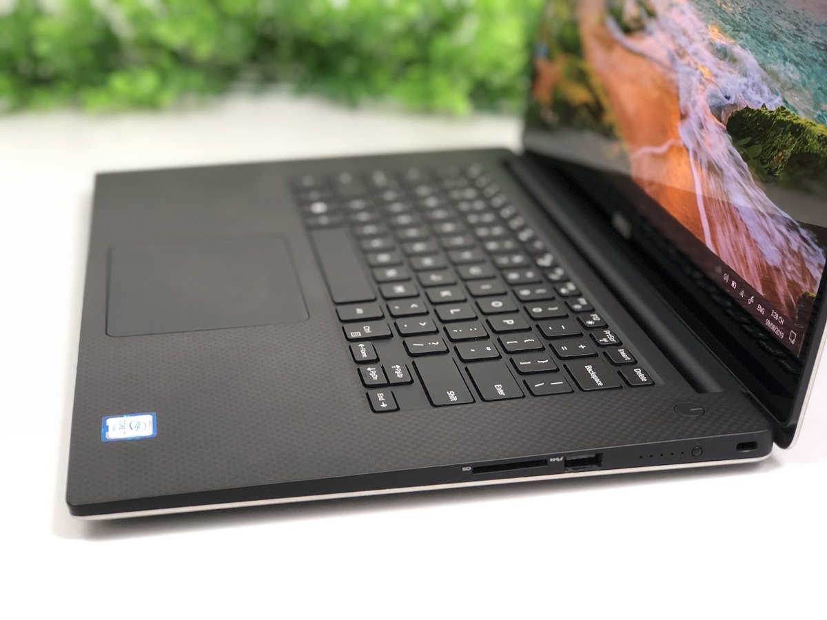 1371_1321_laptop_dell_xps_5510_laptopaz__5_
