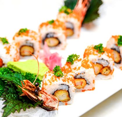Cơm sushi cá tráp