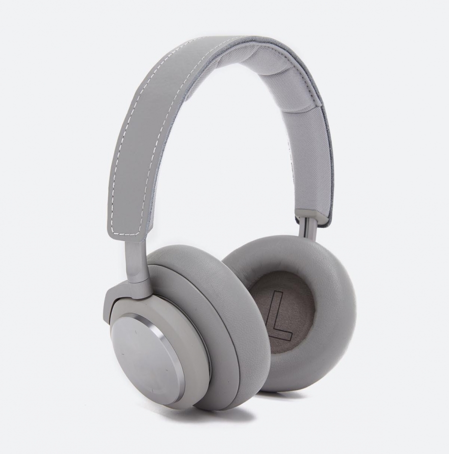 Tai nghe không dây