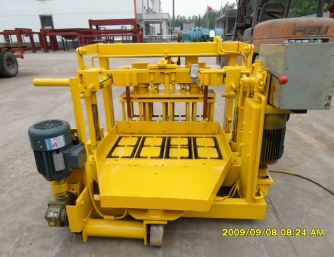 Máy sản xuất