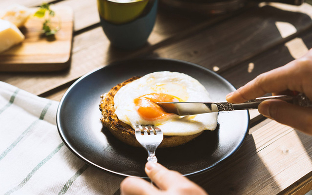 Những lời khuyên giảm cân thực chất có thể làm bạn... béo thêm!