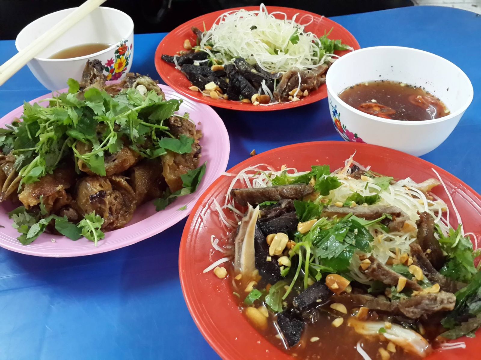 Cao lầu Món đặc sắc của ẩm thực Hội An