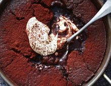 Self-saucing chocolate pudding