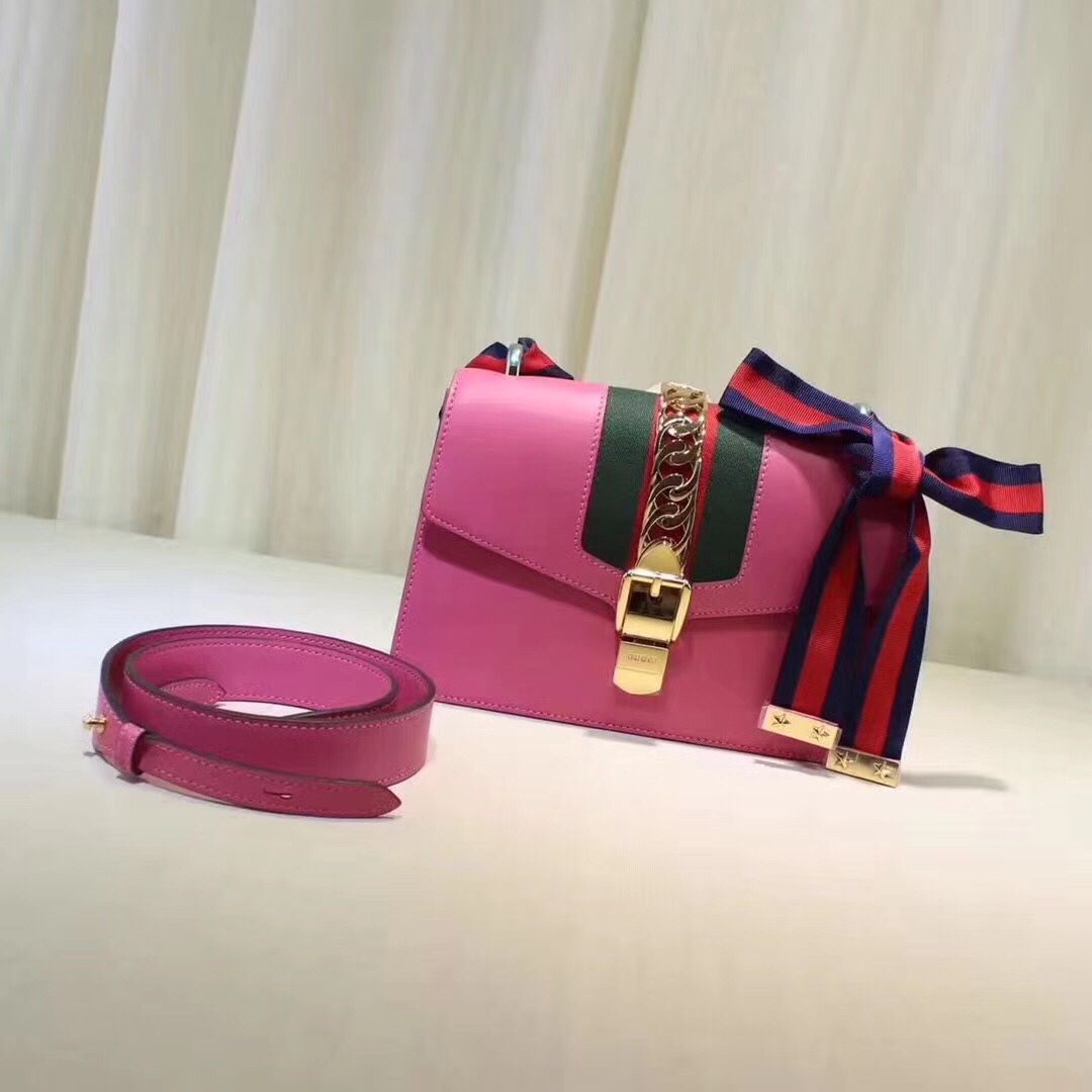 Túi xách gucci sylvie