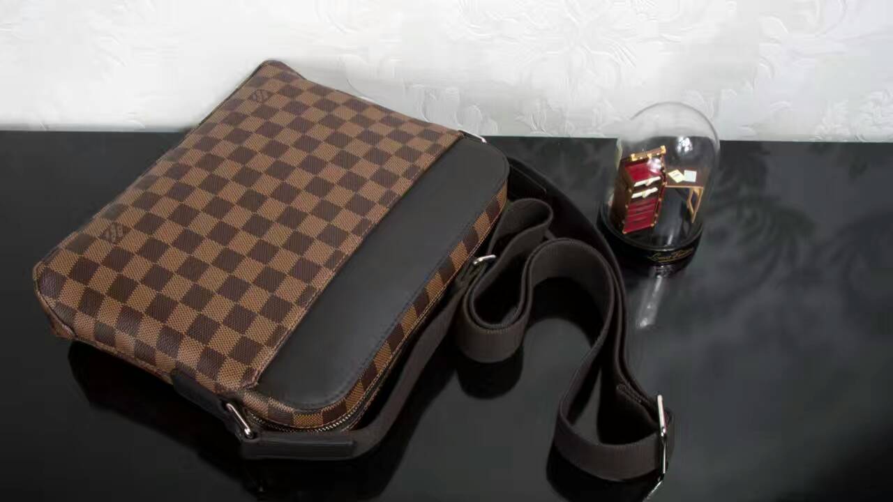 tui-xach-Louis-vuitton-damier-ebene-jake-messenger-N41568-txlv054(4)