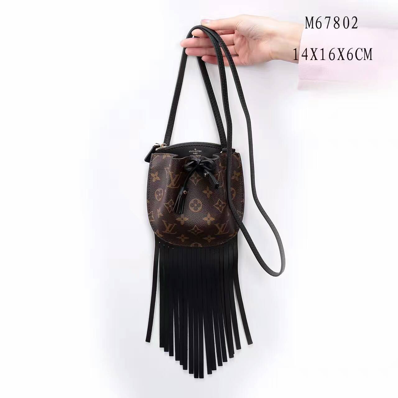 tui-xach-Louis-Vuitton-Monogram-Canvas-fringed-mini-noe-M67802-txlv068