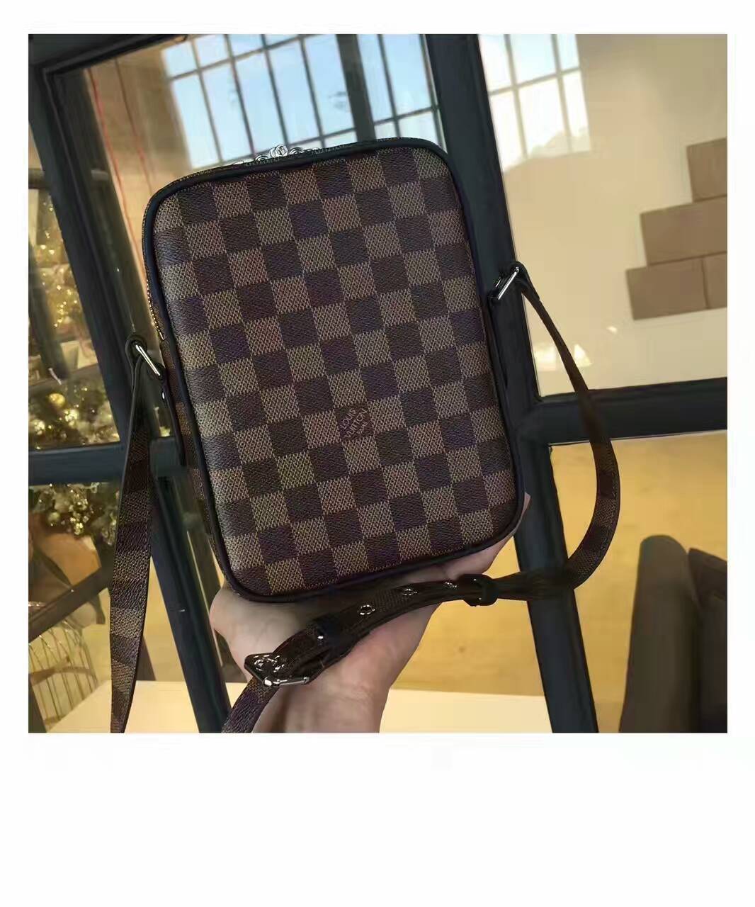 tui-xach-Louis-vuitton-damier-ebene-amazone-22-N42703-txlv114(2)