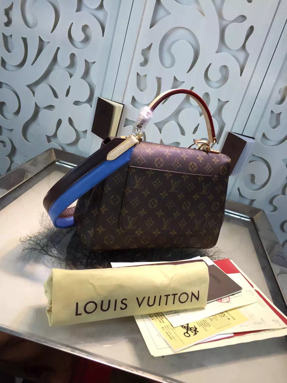 tui-xach-Louis-vuitton-monogram-canvas-cluny-MM-m42735-txlv186(1)