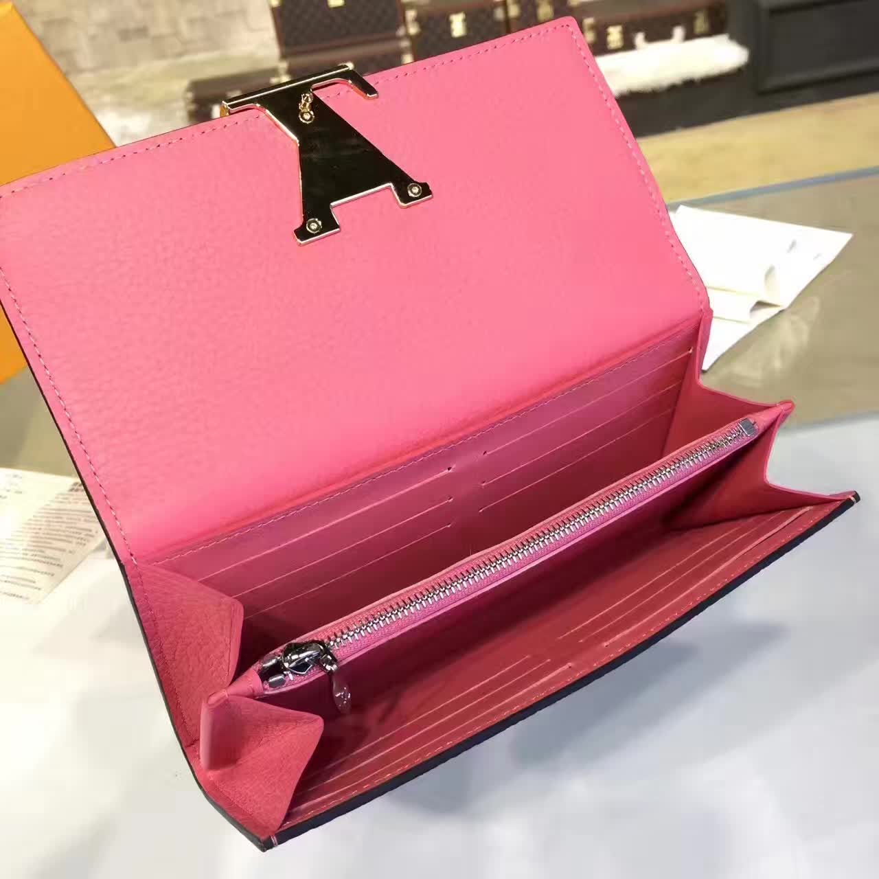 tui-xach-Louis-vuitton-Taurillon-leather-capucine-wallet-M62133-txlv027(4)