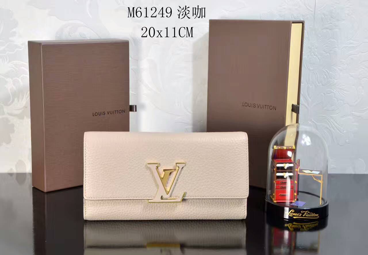 Ltui-xach-Louis-vuitton-Taurillon-leather-capucine-wallet-M61248-txlv032(4)