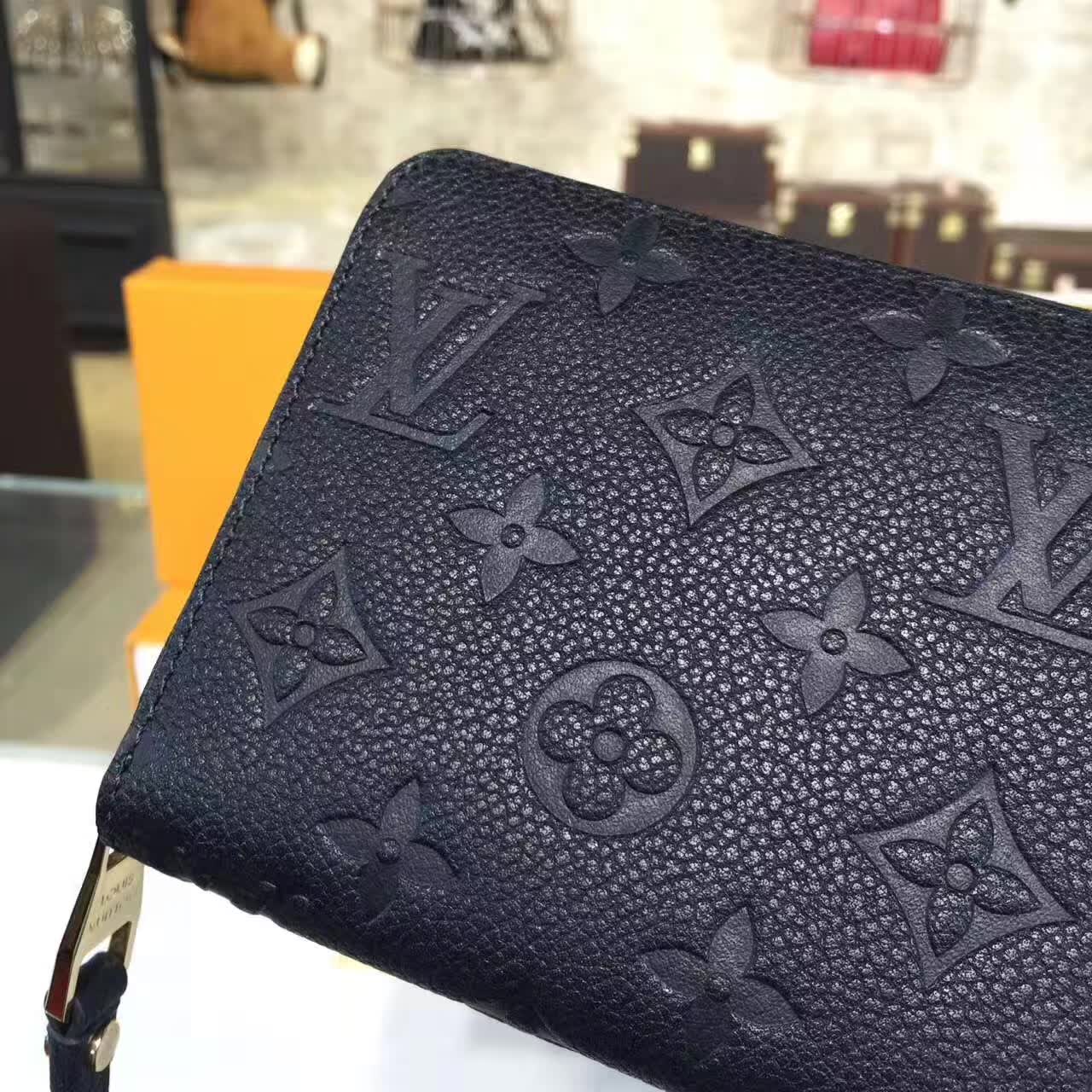 tui-xach-Louis-vuitton-monogram-empreinte-zippy-wallet-M61864-txlv026(2)