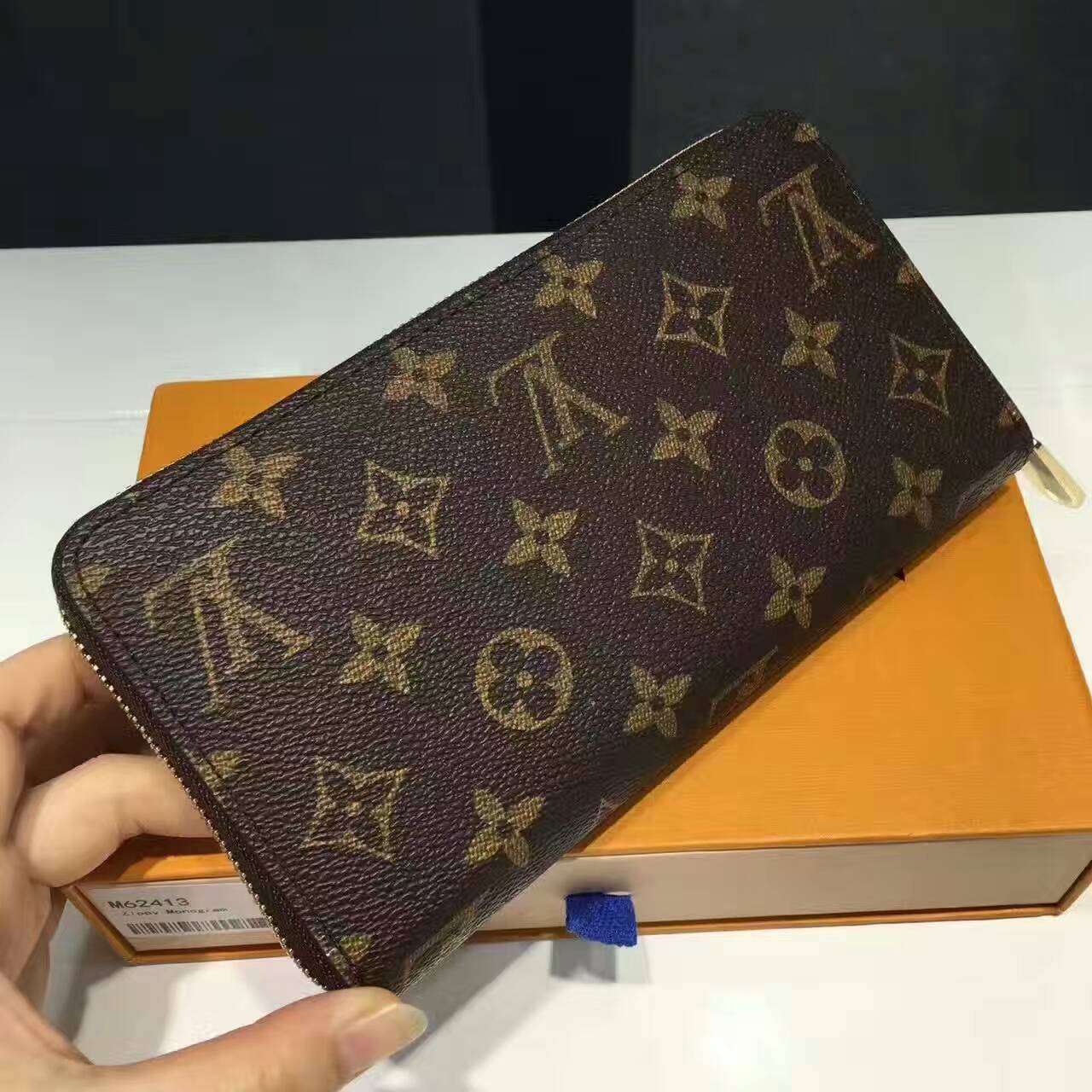 tui-xach-Louis-vuitton-monogram-zippy-wallet-M42413-txlv072(1)