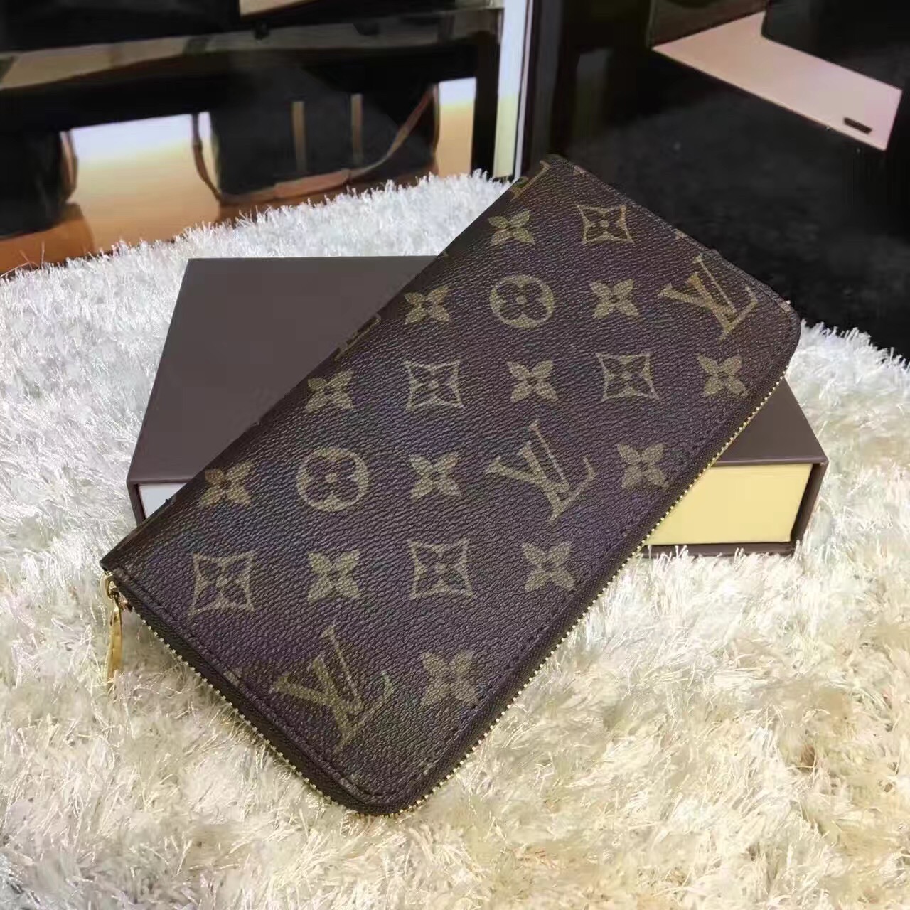 tui-xach-Louis-vuitton-monogram-zippy-wallet-M41986-txlv092(1)