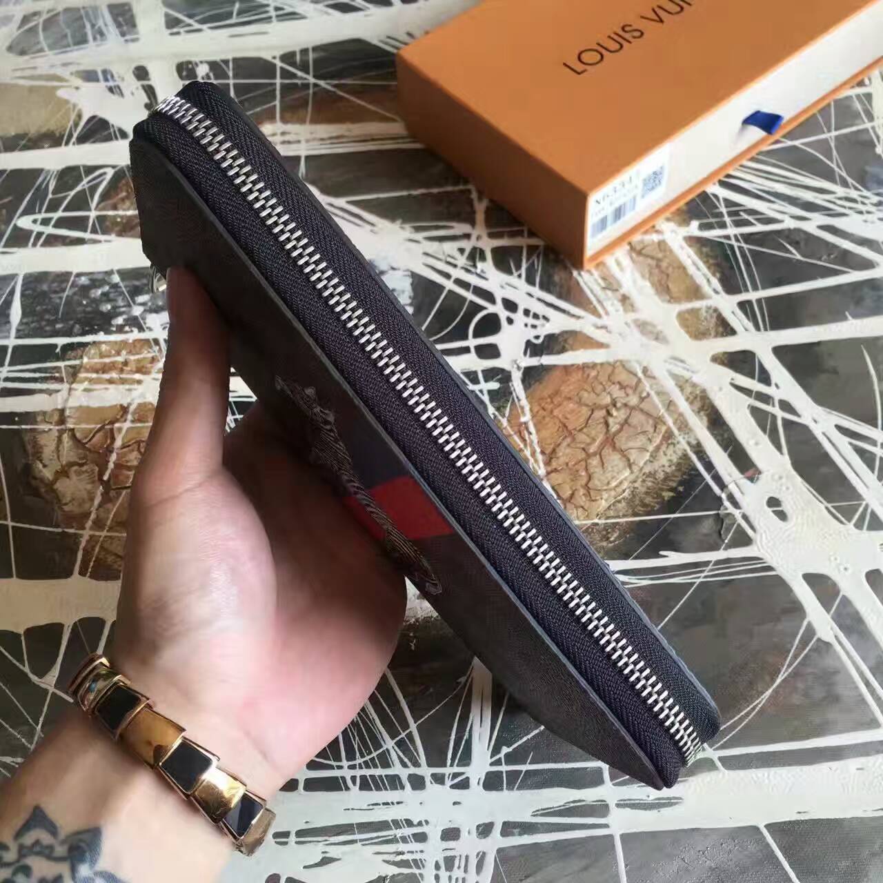 tui-xach-Louis-vuitton-damier-ebene-zippy-organizer-N63342-txlv119(2)