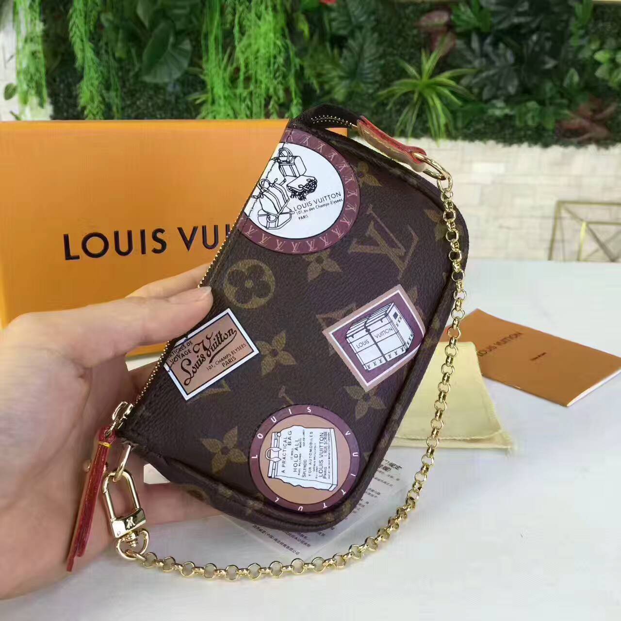 Túi Xách Louis Vuitton Monogram Mini Pochette Accessoires M95804-TXLV001