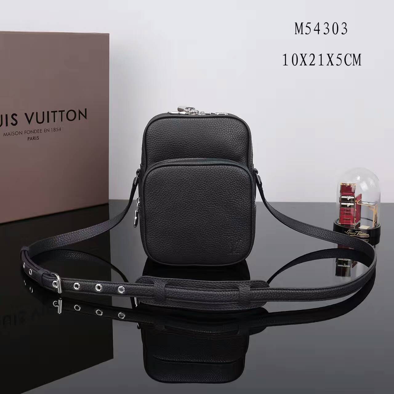 Túi Xách Louis Vuitton Taurillon Leather Amazone-22-M54303-TXLV063