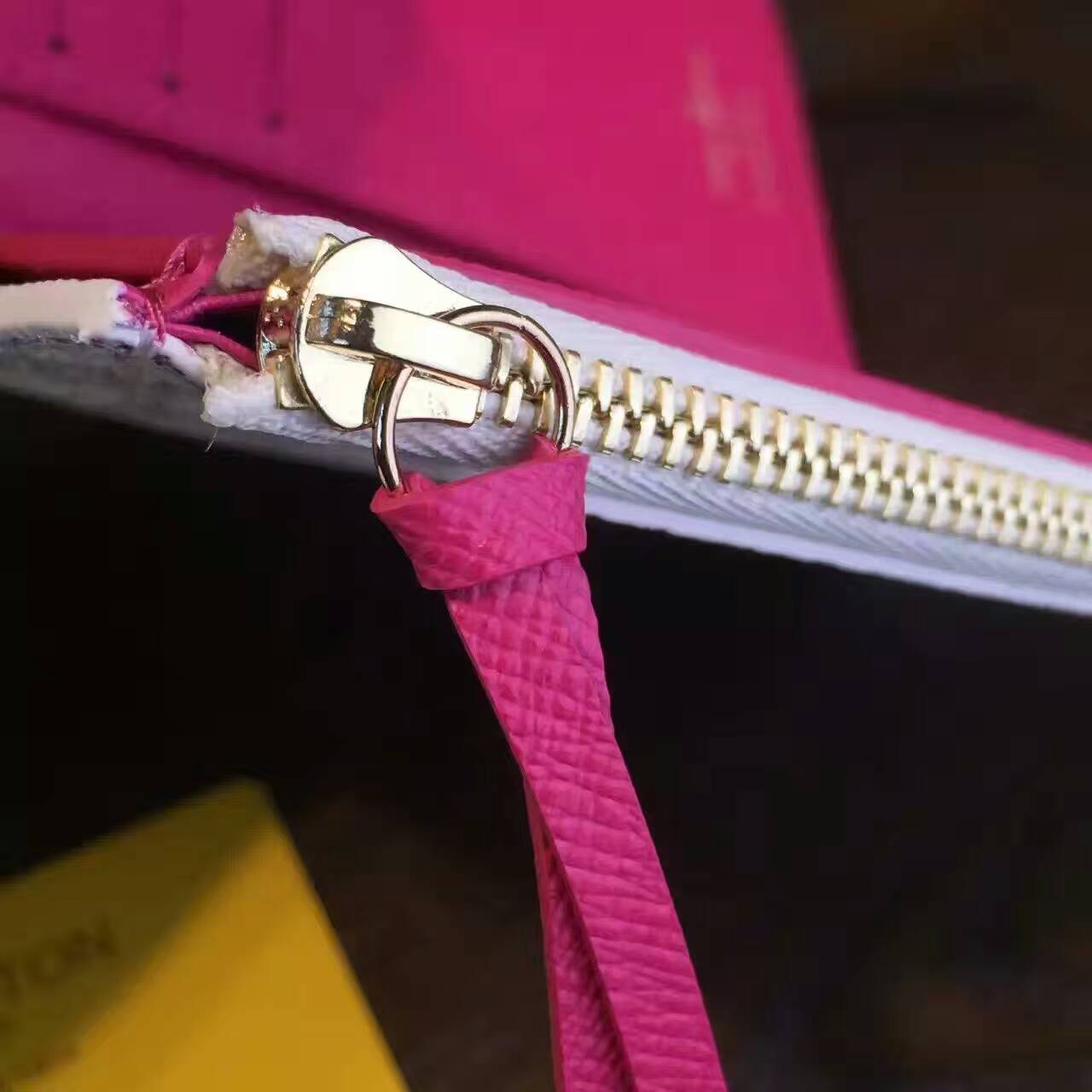 tui-xach-Louis-vuitton-damier-azur-victorine-wallet-N58114-txlv108(3)