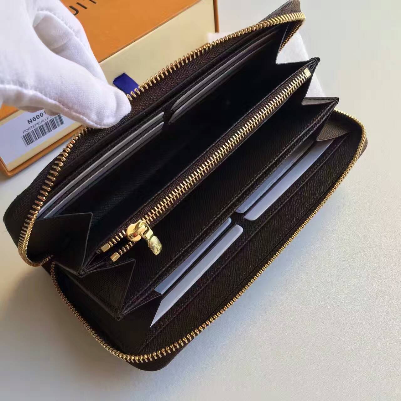 tui-xach-Louis-Vuitton-Dameier-ebene zippy-wallet-N60015-txlv100(3)