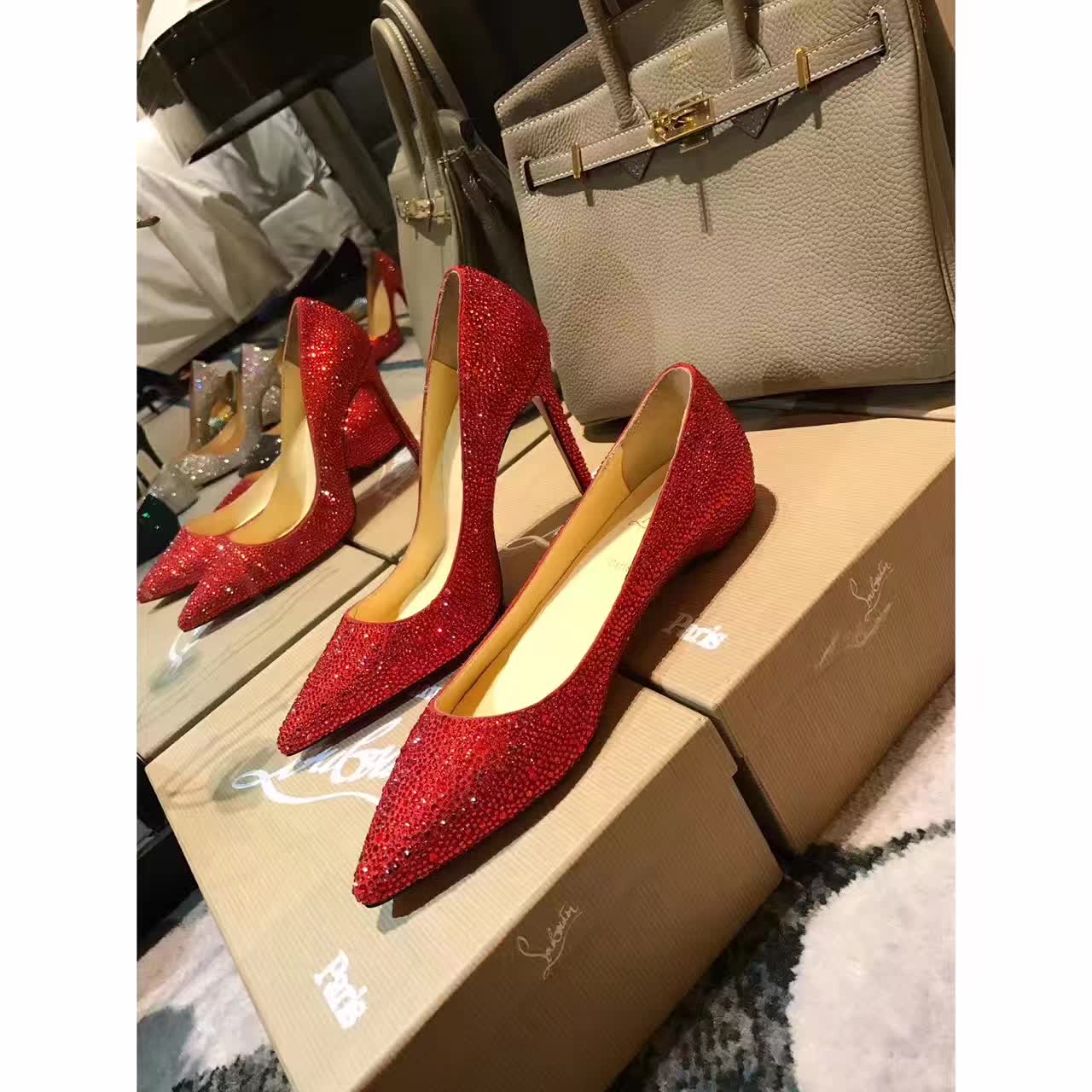 Giày Louboutin Replica 006