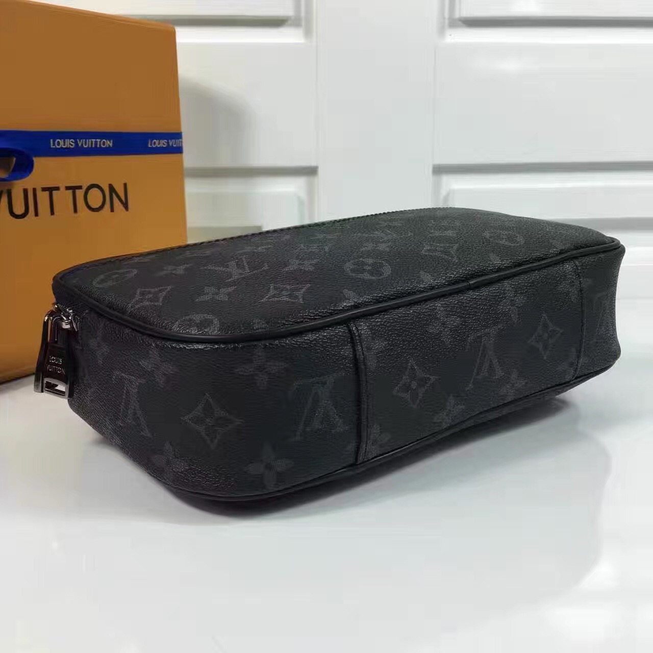 tui-xách-Louis-vuitton-monogram-canvas-bumbag-M42906-txlv152(3)