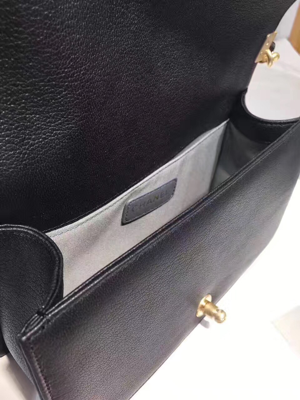 z676836459169_8331c19247048a1677205cf8ab5f69bf