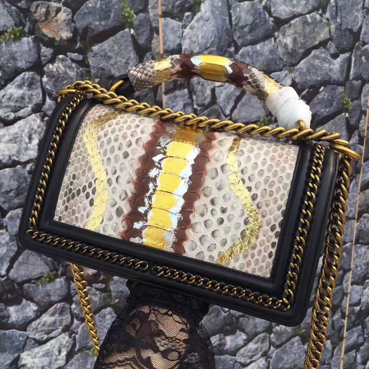 z679153009557_04cdb0da20c7c881df4bde6f079d126e