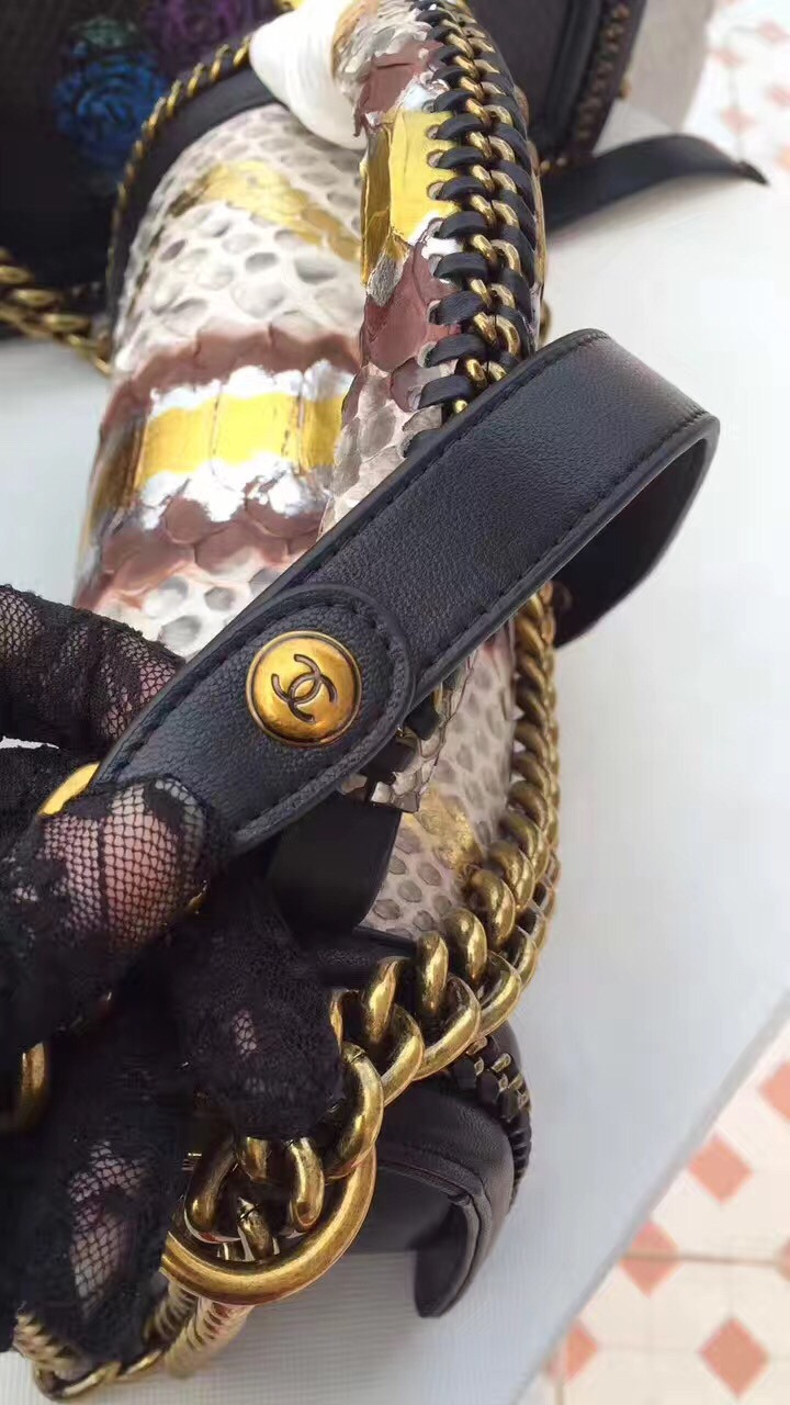 z679153108684_301b20ae69ff93181df2a15072a4dd41