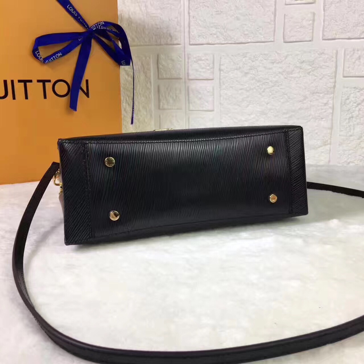 z680983042300_d1cca20a9e000be4d29aef6fd7a9edaa