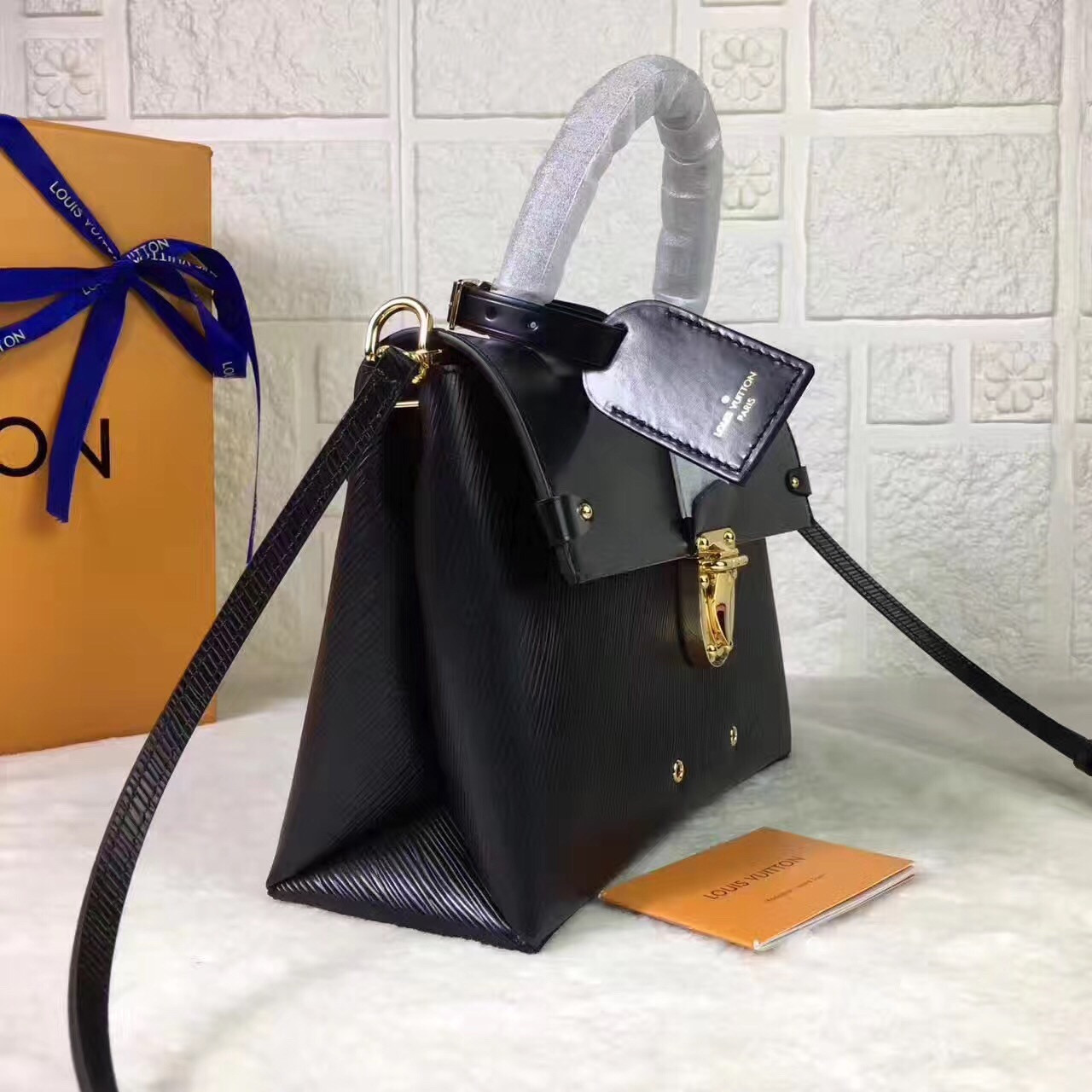 z680983068841_a62909dd871d23c139b7fff4f6de9b20