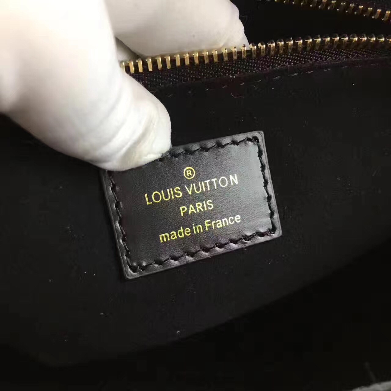 z680983127783_f8e27471b32918b41ac4f29e1906aed7