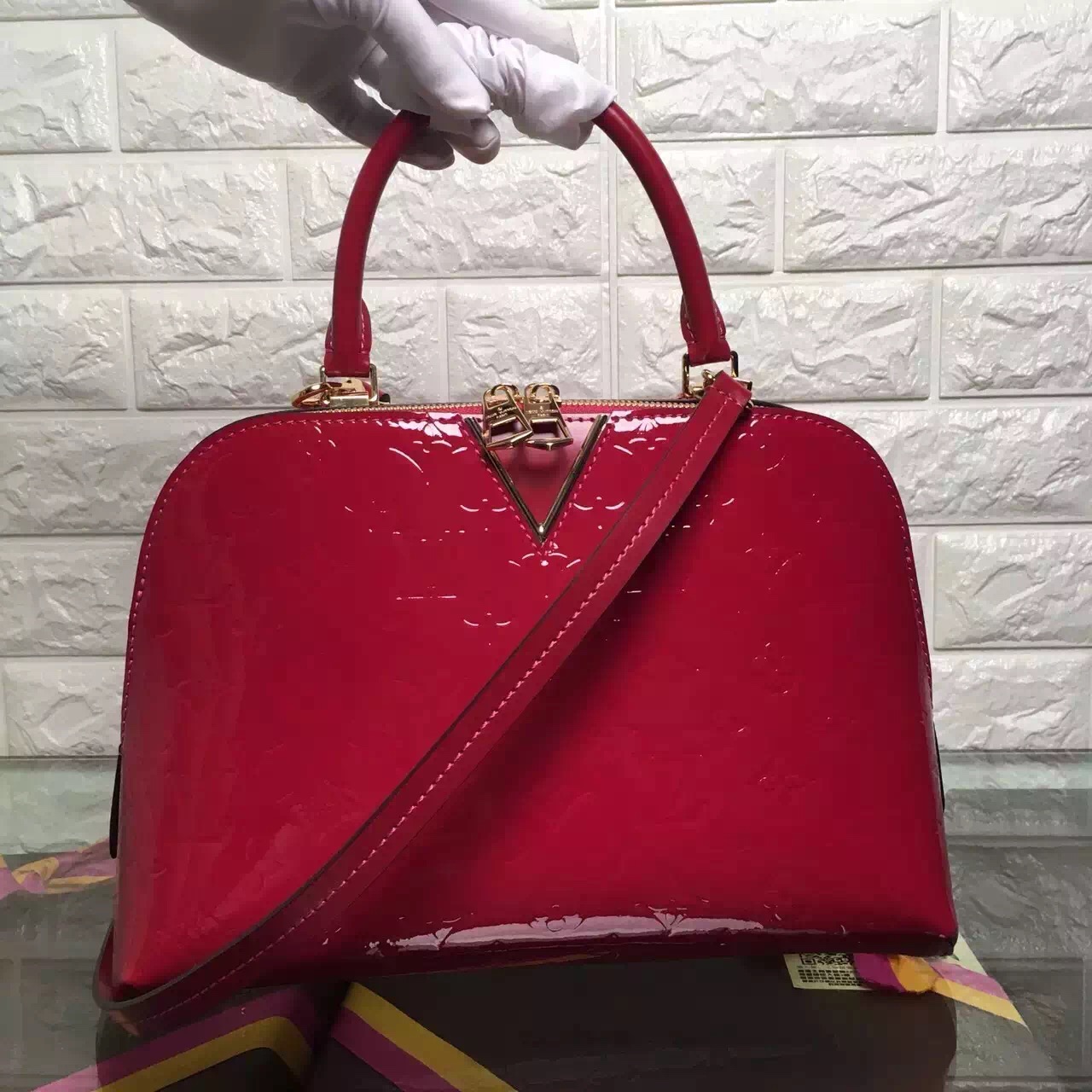 Louis vuitton monogram Vernis Leather Melrose Bag-M42694-TXLV105