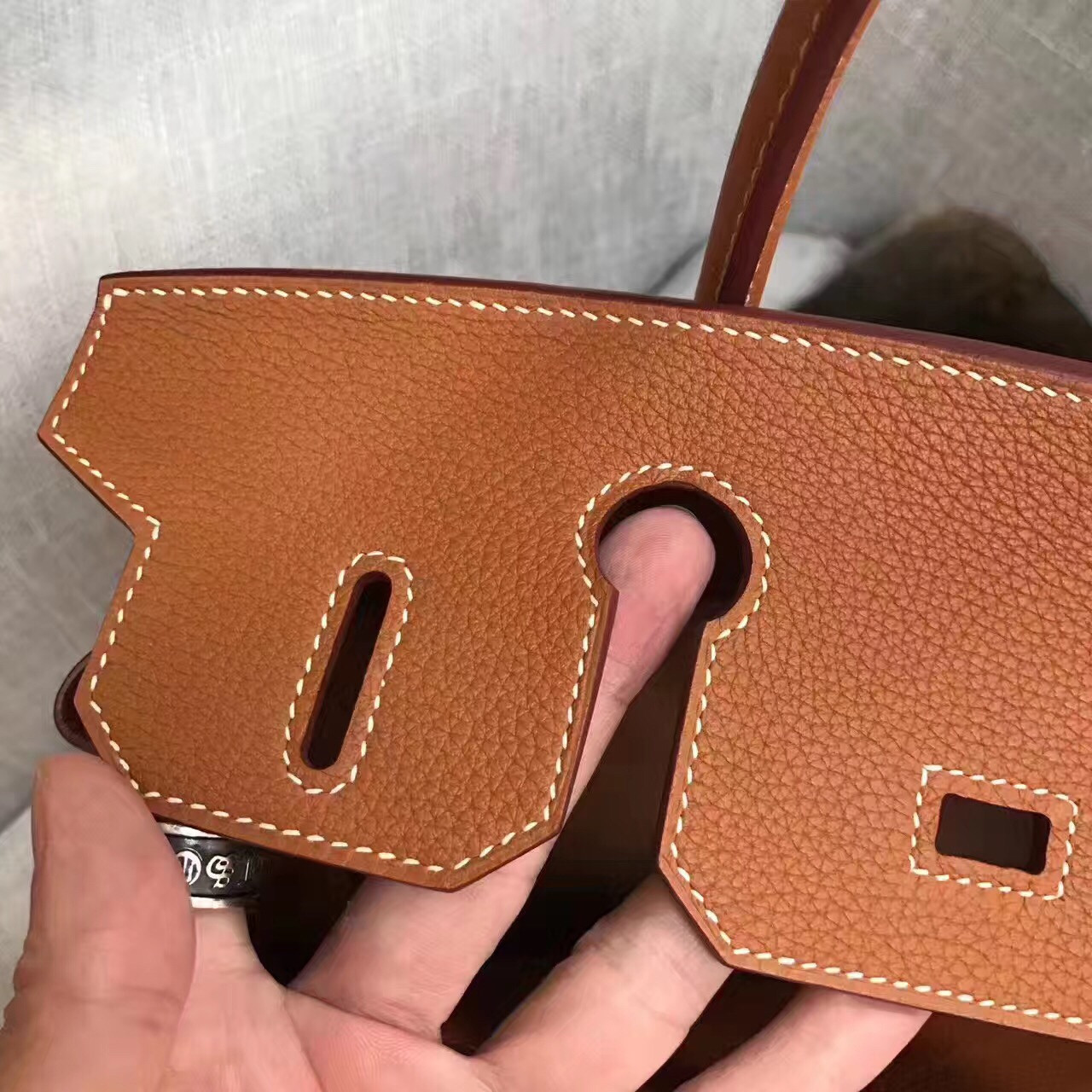 z688814927135_5392ca78ec59500a60a4972048a53f31