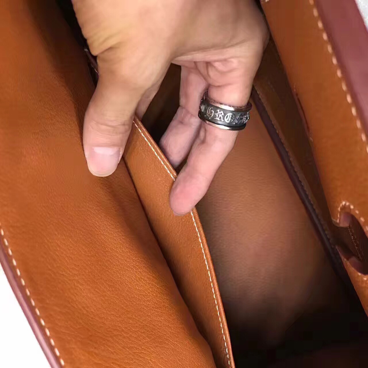 z688814971472_dc72e4c36005604401502392925216b7