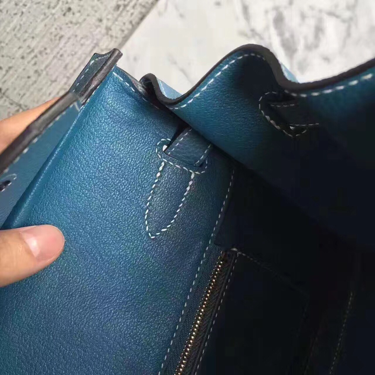 z688814892707_286b51a3ad50987b79892df4d7763b1c