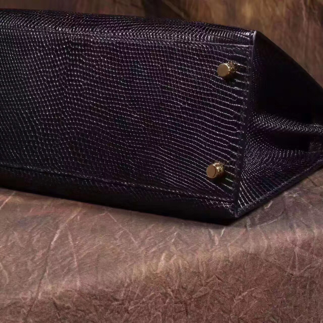 z704725144785_21f25d3679454b6bfd69fc976eac4eaa