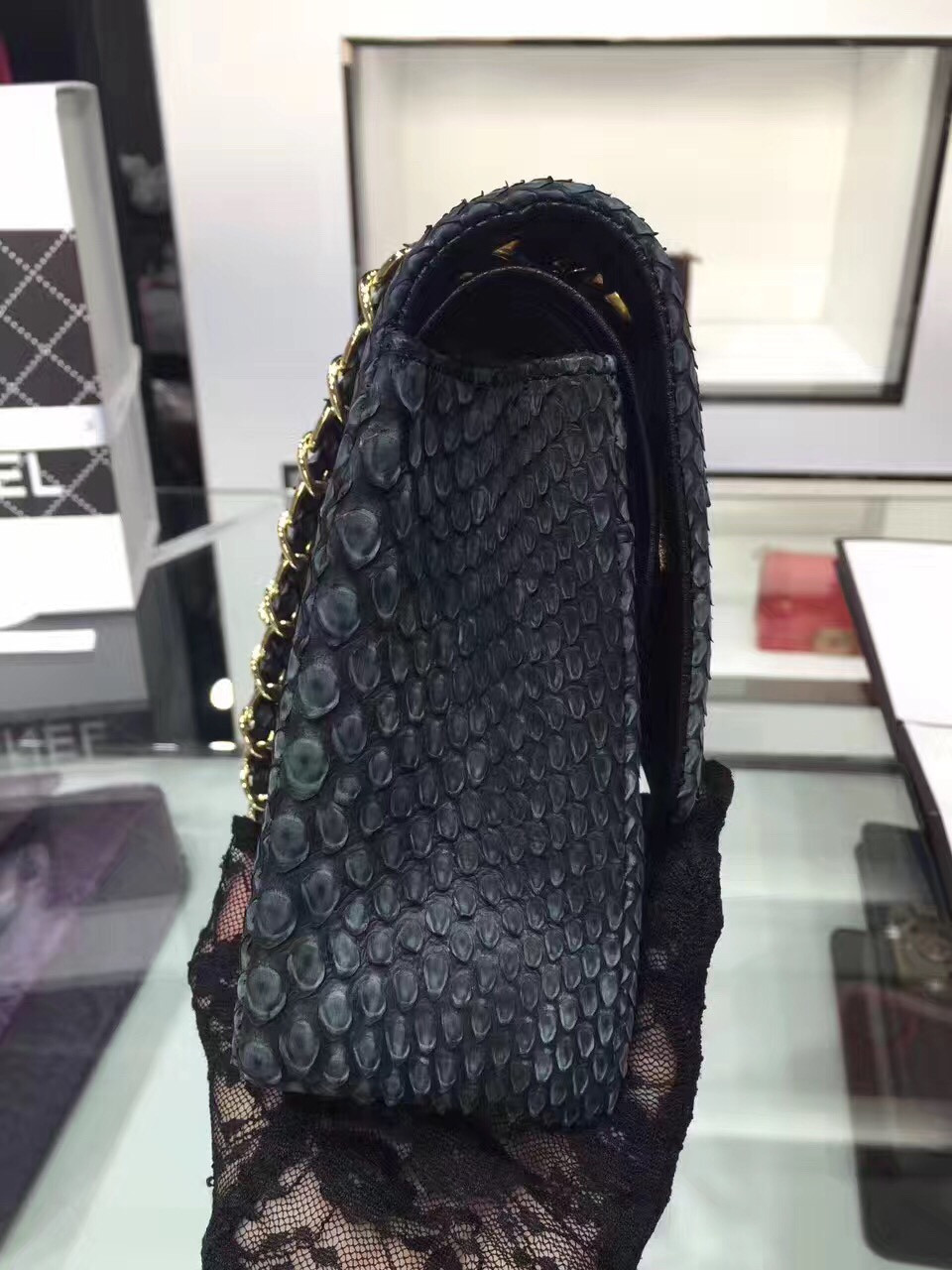 z717907590704_b75e5cc73791931b0d72b2feebc7606d