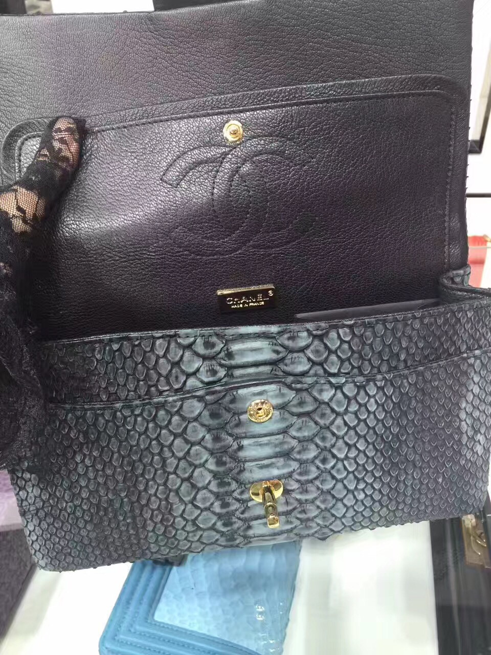 z717907596677_5fe17fbd980675c3b47714f645d5b410